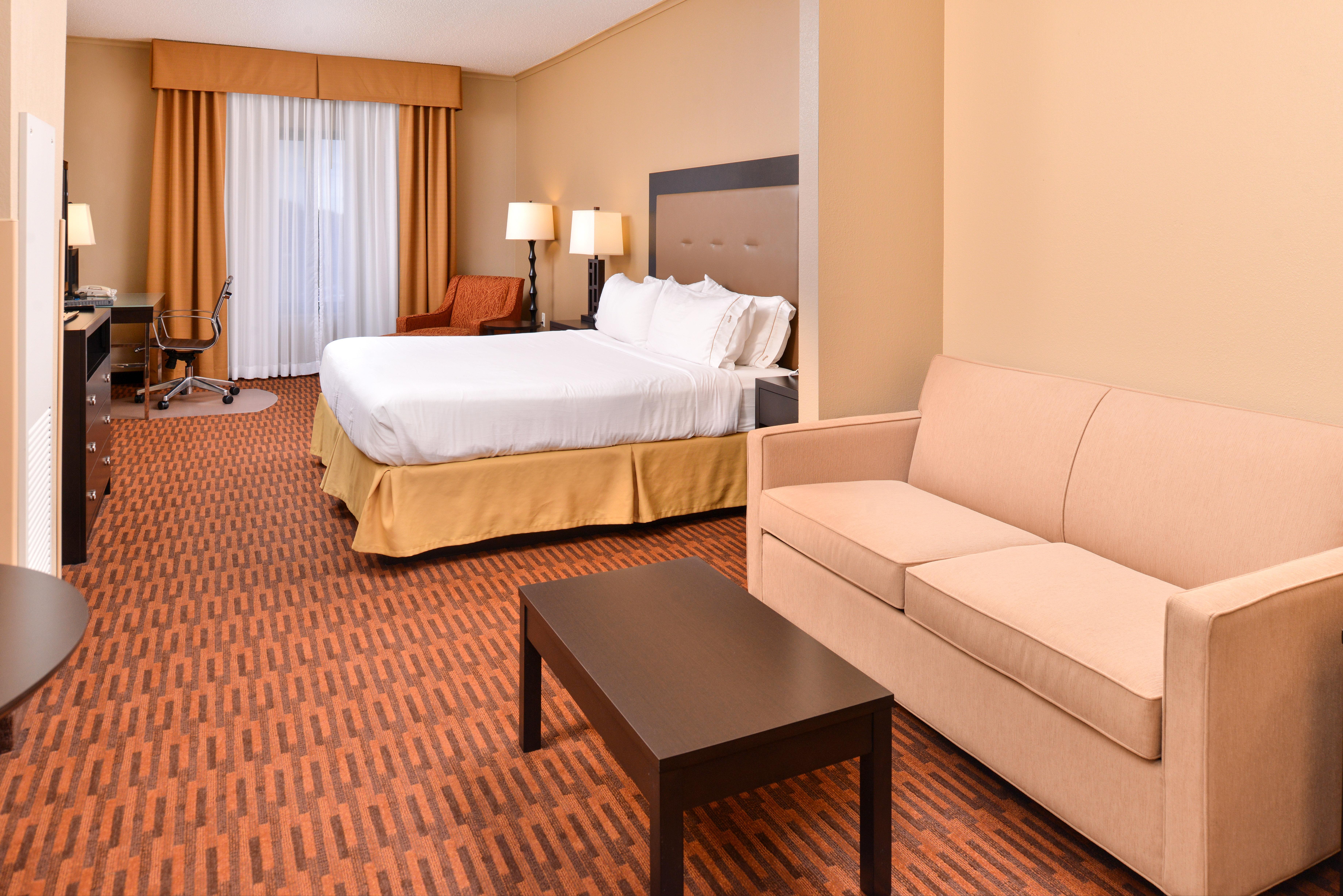 Holiday Inn Express Breezewood By Ihg Bagian luar foto
