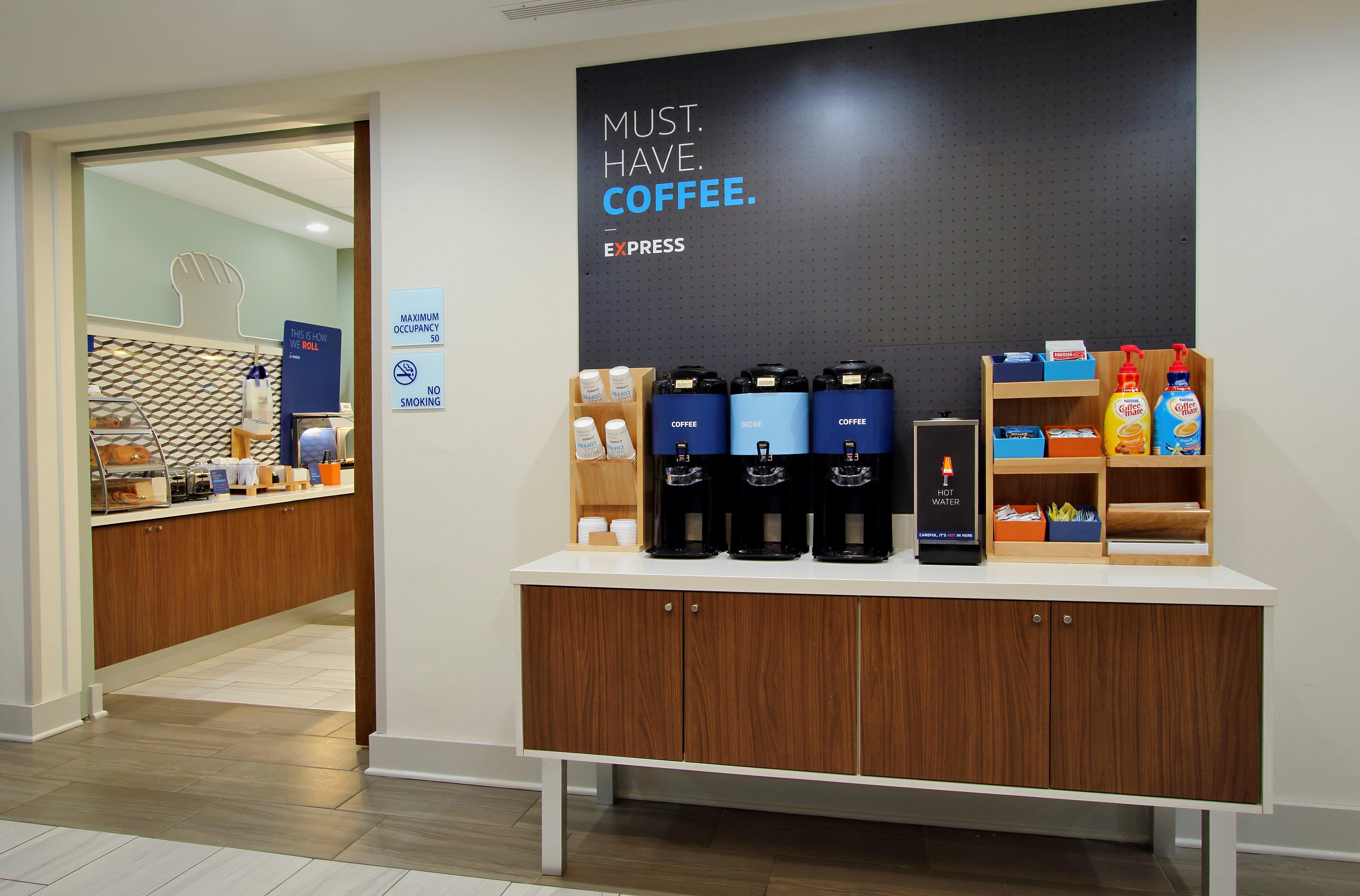 Holiday Inn Express Breezewood By Ihg Bagian luar foto