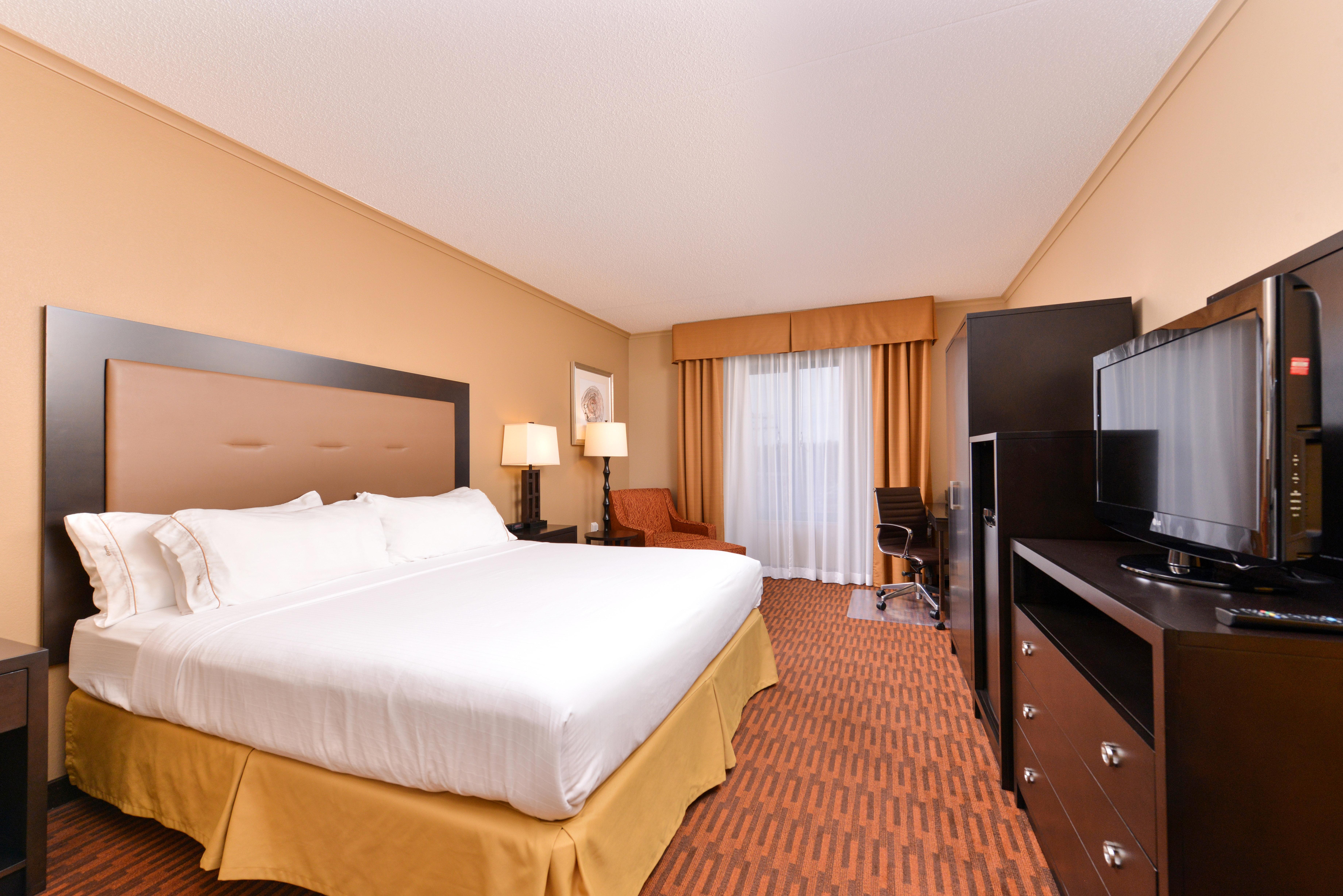 Holiday Inn Express Breezewood By Ihg Bagian luar foto